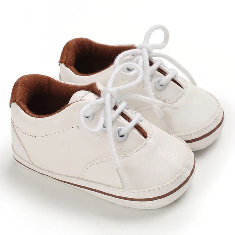 Classic Fashion Baby Shoes Casual Shoes Boys and Girls Soft Bottom Baptism Shoes Sneakers Freshman Comfort First Walking Shoes